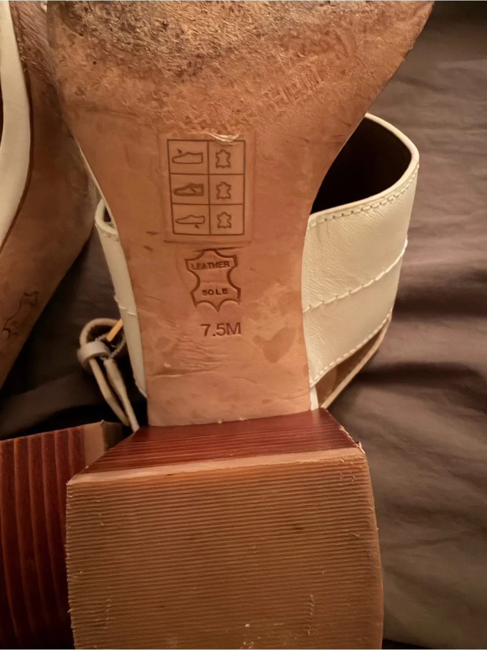 Tory Burch Cream Leather Logo Slingback Sandals